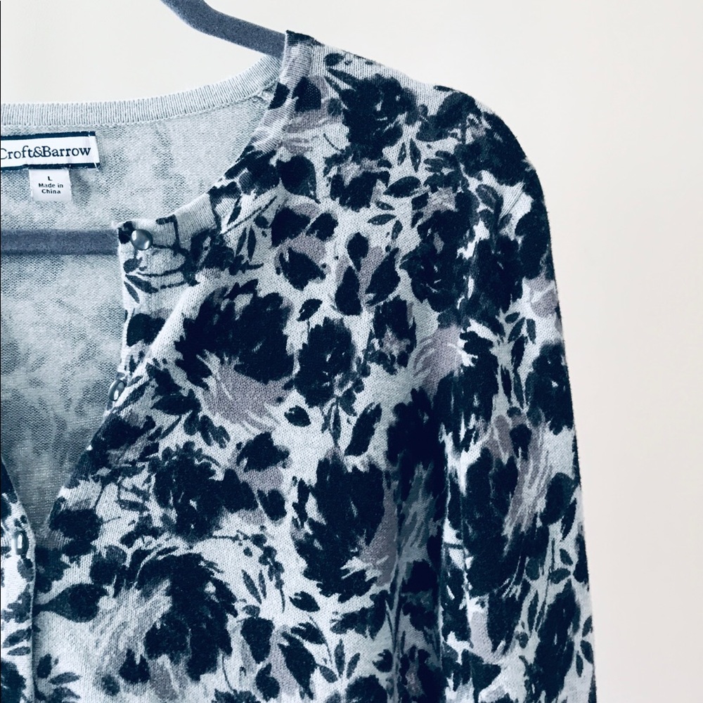 CROFT & BARROW | Black and Gray Cardigan